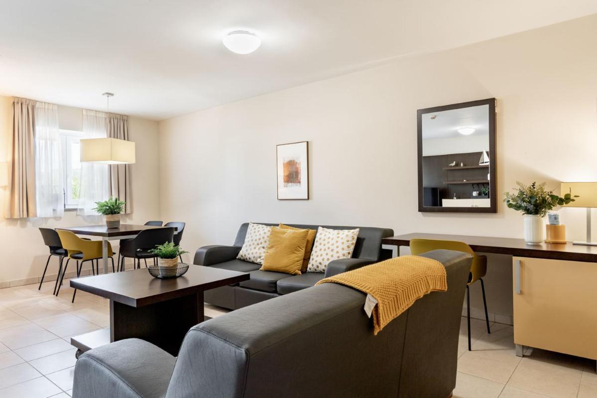 Ponent 602 In Marina By Locap Group